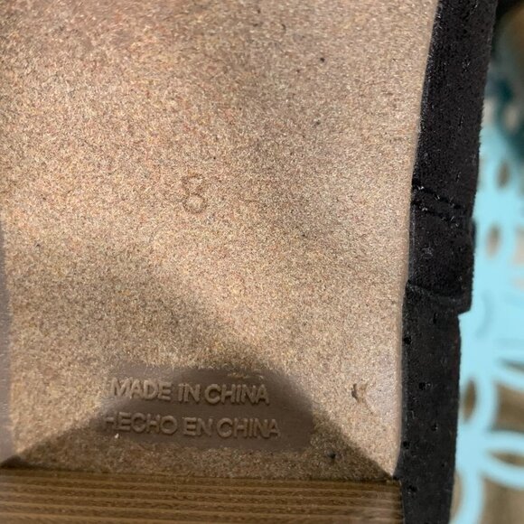 Old Navy Women 8 Black Peep Toe Ankle Bootie Stacked Heel Zip Closure BlackJack - Picture 10 of 10